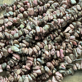 Rhodonite Chip Bead Strand - 5-8mm