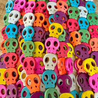 20mm Howlite Skull Bead Strand - Assorted Color